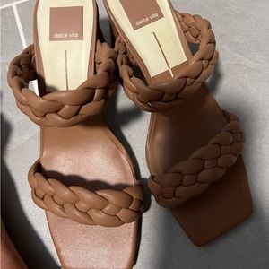 Dolce Vita heels brand new size 8! Never worn!